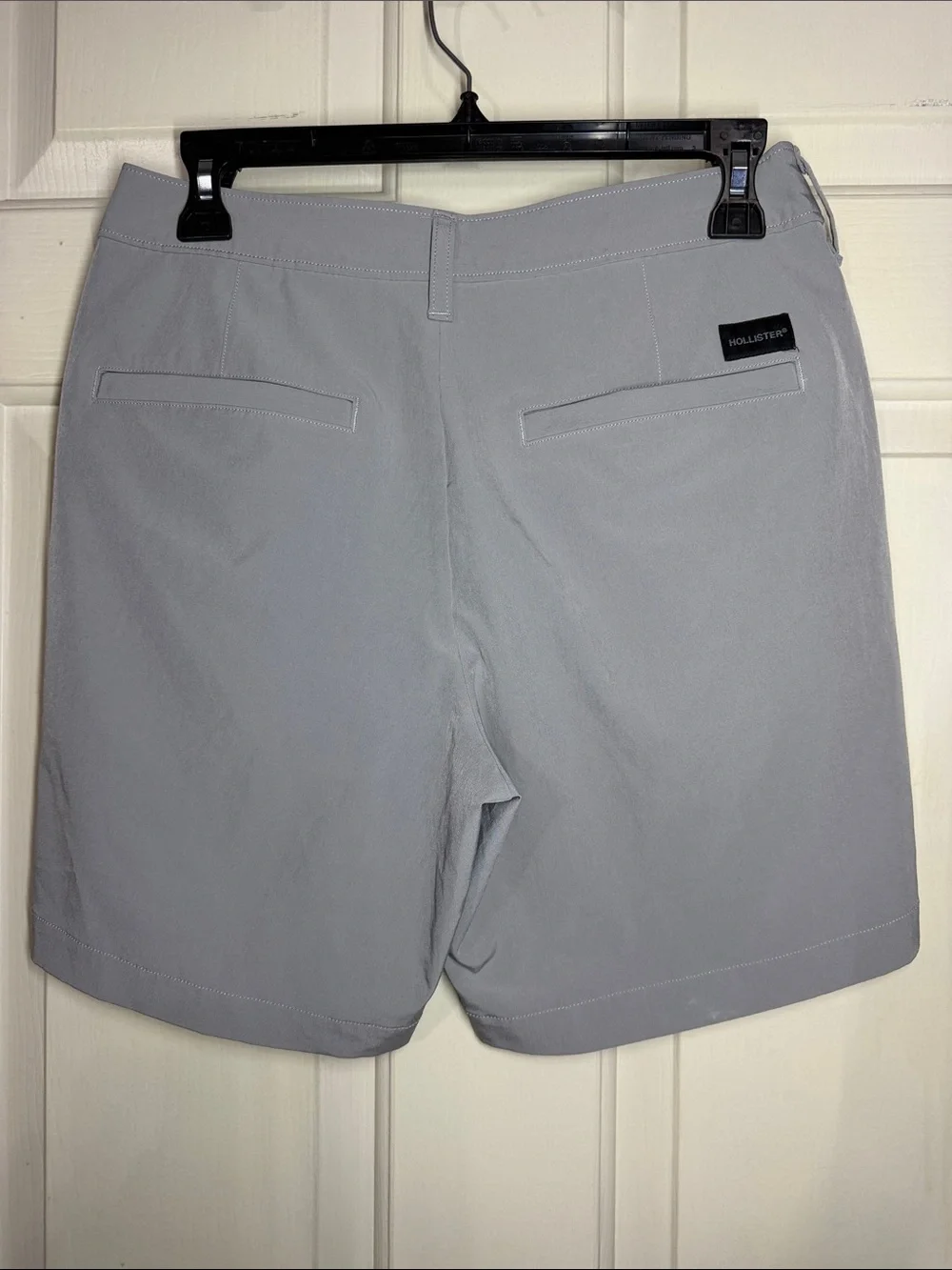 Hollister Men's Light Gray Flat Front Performance Shorts